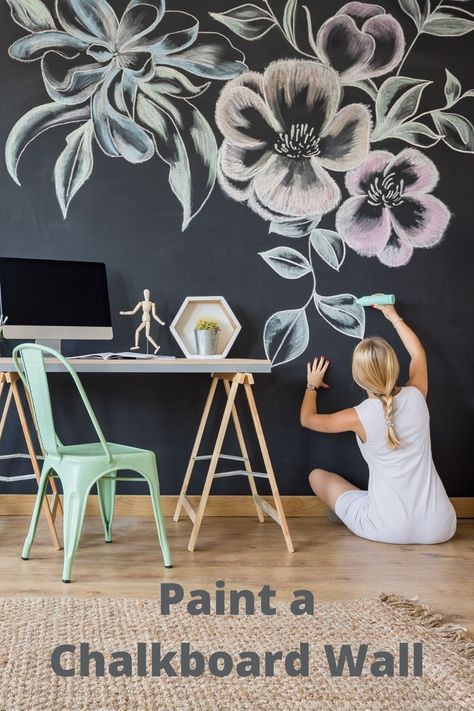 A chalkboard wall is a great way to add some personality into your home! Write reminders, doodle, make a beautiful picture, the possibilities are endless!  #interiordesign #interior #design #interiorinspo #designinspo #inspiration #paint #paintinspo #paintprojects #paintideas #projectinspo #projectideas #chalkboard #chalkboardpaint Papan Tulis Kapur, Chalkboard Wall Decor, Chalkboard Wallpaper, Geometric Centerpiece, Chalkboard Wall Art, Chalkboard Stickers, Large Chalkboard, Blackboard Wall, Wedding Chalkboard Signs