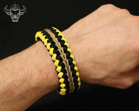 Edc Bracelets, Bracelet Name, Paracord Tutorial, Paracord Bracelet, 550 Paracord, Paracord Bracelets, Paracord, Type 1, Stitching