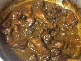 Trinidad Stew Chicken Recipe, Trinidad Curry Chicken, Oxtails Recipe, Stew Chicken, Trinidad Recipes, Pork Seasoning, Curry Stew, Trini Food, Stew Meat Recipes