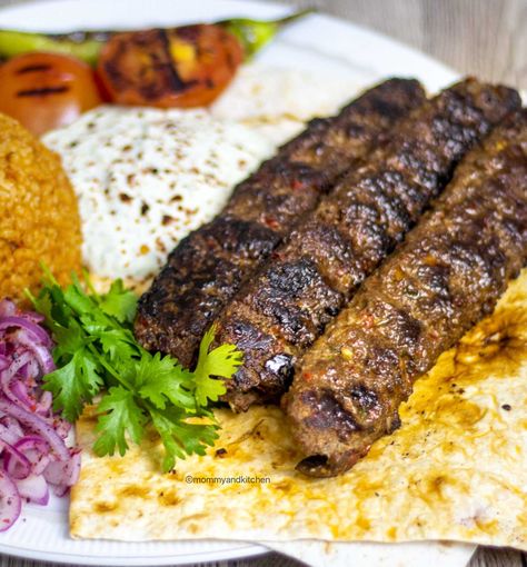 How to Make Adana Kebab at Home – MommyandKitchen Persian Kebab Recipe, Turkish Adana Kebab Recipe, Adana Kebab Recipe, Seekh Kebab Recipes, Adana Kebab, Turkish Kebab, Afghan Food Recipes, Minced Meat Recipe, Kebab Recipe