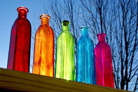 glass bottles Apothecary Shoppe, Colored Glass Bottles, Beautiful Bottles, Draw Doodle, Glass Photography, Rainbow Connection, Old Bottles, Coloured Glass, Pretty Colors