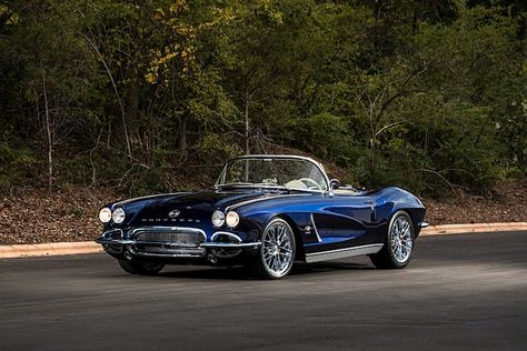 1962 Corvette Packing Modern Luxury and Performance C2 Corvette, 1962 Corvette, Vintage Corvette, Classic Corvette, Chevy Muscle Cars, Classic Cars Trucks Hot Rods, Classy Cars, Chevy Corvette, Classic Cars Vintage