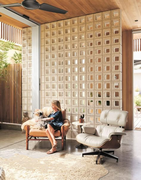 Dubai Living, Arne Norell, Beachside Bungalow, Breeze Block Wall, Concrete Block Walls, Hidden House, Dwell Magazine, Breeze Blocks, African Interior