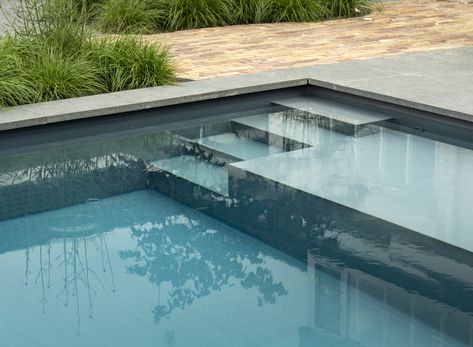 HOOG.design – Exclusive living inspirationProject Prinsenbeek – Skimmer foil pool with sit-down lounging platform - Skimmer Pool Design, Skimmer Pool, Hoog Design, Pool Skimmer, Luxury Swimming Pools, Outdoor Terrace, Modern Pools, Pool Designs, Swimming Pool