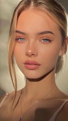 Blonde With Blue Eyes, Mekap Mata, Smink Inspiration, Blonde Hair Inspiration, Blonde Hair Blue Eyes, American Beauty, Blonde Beauty, Blonde Girl, Beauty Face