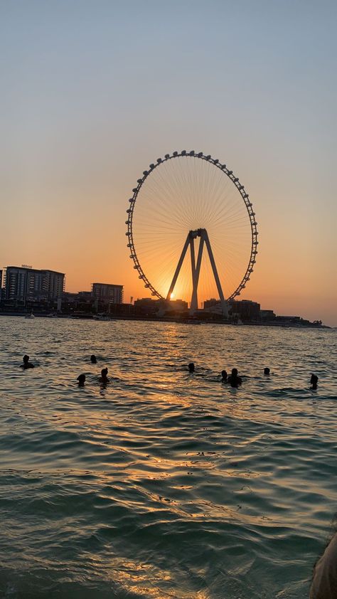 Dubai Sunset, Pretty Sunsets, Dubai Beach, Dubai Aesthetic, Flight Booking, Dubai Desert, Aesthetic Sunset, Face Tattoo, Booking Flights