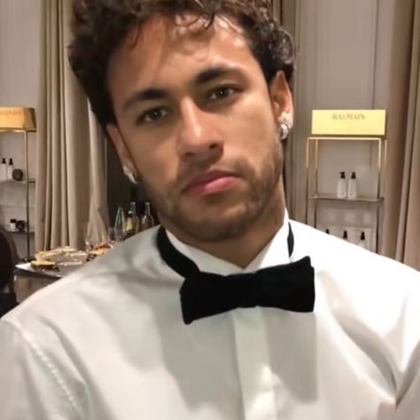 Neymar Jr 2014, Neymar Icons, Football Pfp, Neymar Hot, Ronaldo Neymar, Romeo Santos, Soccer Pictures, Football And Basketball, Very Funny Pictures