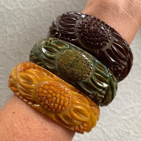 Frances Cavaricci on Instagram: “Vintage Bakelite bracelets bangles #vintagebakelitebracelets #vintagebakelitebangles #thedailybake #thedailybakelite” Dope Jewelry Accessories, Bakelite Bracelets, Bakelite Bangles, Vintage Bakelite, Dope Jewelry, Shades Of Beige, 50 Shades, Bangle Bracelets, Jewelry Accessories