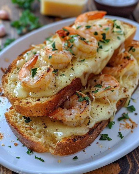 Shrimp Grilled, Shrimp Toast, Planters Outdoor, Gourmet Grilled Cheese, Breaded Shrimp, Seafood Recipe, Wall Planters, Cheesy Garlic Bread, Cajun Cooking