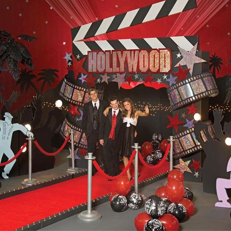 Oscar Party Decorations, Prom Venues, School Dance Themes, Hollywood Prom, Homecoming Themes, Hollywood Party Theme, Bollywood Theme, Prom Themes, Dance Themes