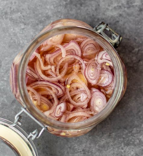 Pickled Shallots Quick, Smoked Trout Dip, Health Meal Prep, Pickled Red Cabbage, Quick Salmon, Pickled Shallots, Lox And Bagels, Chopped Salad Recipes, Quick Pickled