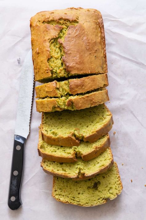 Avocado Cake, Avocado Bread, Quick Bread Recipes, Bread Recipes Sweet, Easy Bread, Avocado Recipes, Bread Recipes Homemade, Perfect Breakfast, Quick Bread