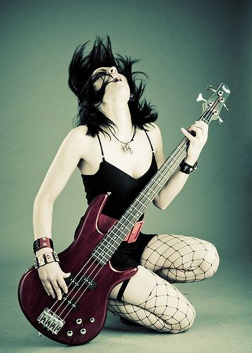 Moxie with Bass by RupturedStructure on DeviantArt Bass Pose Reference, Bass Guitar Notes, Drop Kick, Models To Draw, Metal Chicks, Guitar Notes, Female Villains, Pose References, Body Reference Poses