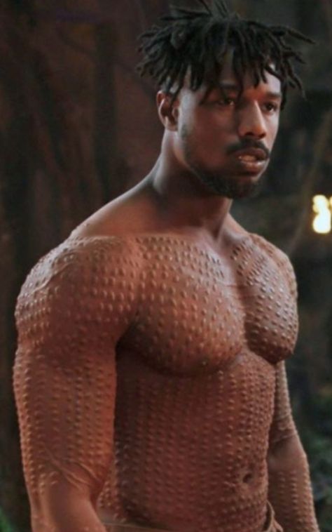 Michael b. Jordan Erik Killmonger Michael B Jordan Shirtless, Michael Bakari Jordan, Erik Killmonger, Michael B Jordan, Memes Of The Day, Fresh Memes, Black Panther Marvel, Body Building, Man Crush