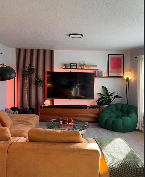 Rich Aesthetic Living Room, Contemporary Retro Living Room, Male Interior Design Living Room, Black Movie Room, Cinema Room Aesthetic, Tv Watching Room, Mid-century Modern Apartment Decor Ideas, Vibey Apartment Decor, Rustic Apartment Aesthetic