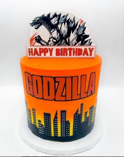 Awesome Godzilla cake by @jennscupcakesandparties . . . #godzilla #godzillacake #edibleart #alledible #edibleimagecake #icingimages #edibleimages Godzilla Cake Topper Printable, Godzilla Cupcake Toppers, Godzilla Theme Cake, King Kong Vs Godzilla Birthday Cake, Godzilla Invitations, Godzilla Cake, Godzilla Birthday, 7 Birthday, Edible Image Cake