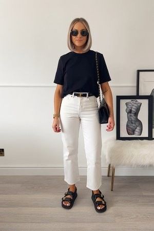 Mum Style Fashion Outfit Ideas, Casual Soft Natural Outfits, Minimalist Work Outfit Summer, Husband And Wife Wedding Guest Outfits, Petite Looks Outfits, Midsize Airport Outfit Summer, Mum Summer Outfits Casual, Spring Sophisticated Outfits, Birkenstocks Work Outfit