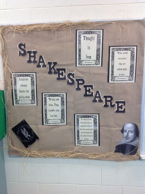 Shakespeare unit! Ok so I must be on a Shakespeare kick. I really like this board for its clean yet informative look.  I think this would be great along side the infographic I created on the time line of his life and writing. English Department Ideas, English Literature Exhibition Ideas, English Exibition Ideas, Literature Decoration Ideas, Drama Club Bulletin Board Ideas, English Project For Exhibition, Shakespeare Classroom Decor, English Exhibition Ideas, Shakespeare Project Ideas