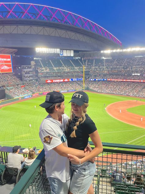 #baseball #inspo #date #mariners #aesthetic #couple Baseball Gf Aesthetic, Baseball Romance Aesthetic, Baseball Couple Aesthetic, Baseball Couple Goals, Cute Aesthetic Couple Pics Baseball, Baseball Bf, Baseball Gf, Cute Couples Goals Photos Baseball, Baseball Relationship Goals Boyfriends