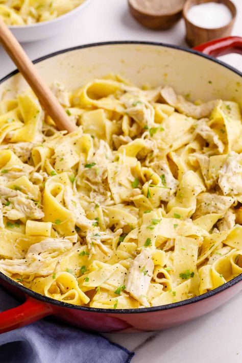 This Stovetop Chicken and Noodles recipe is comfort food at its best! Creamy, hearty, and oh-so-easy, this is a dinner you’ll find yourself making again and again. Stovetop Chicken And Noodles, Easy Stovetop Chicken, Easy Chicken And Noodles, Chicken And Noodles Recipe, Creamy Chicken And Noodles, Chicken And Egg Noodles, Slow Cooker Salsa Chicken, Chicken And Noodles, Stovetop Chicken