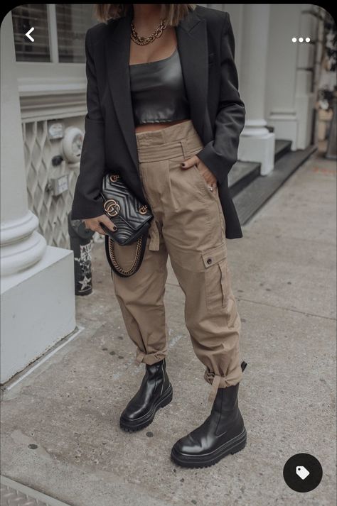 Street Style Blog, Neue Outfits, Looks Street Style, Looks Black, Nyc Fashion, Edgy Outfits, Fashion Mode, Looks Style, Mode Inspiration