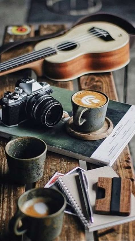 I Love Coffe, Coffee Facts, Coffee Music, Coffee Photos, Coffee Photography, Coffee Is Life, Trik Fotografi, Coffee And Books, Coffee Cafe