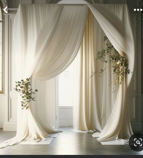 Wedding Cake Drape, Alter Backdrop, Pipe And Drape Wedding, Wedding Ceremony Backdrop Indoor, Wedding Arch Draping, Arch Draping, Wedding Chuppah, Draping Wedding, Wedding Ceremony Backdrop