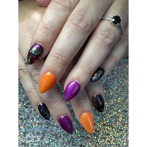 Halloween Nails 2022 #Foil #Black #Orange #Purple Halloween Nails Purple Orange Black, Purple Black Orange Nails, Purple And Orange Nails Halloween, Orange And Purple Nails Halloween, Purple And Orange Halloween Nails, Purple And Orange Nails, Halloween Nails 2022, Black And Purple Nails, Nails 2022