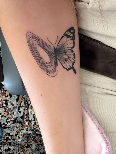 Chaos Theory Tattoo Butterflies, Butterfly Affect Tattoos, Yin Yang Butterfly Tattoo, Chaos Theory Tattoo, Butterfly Effect Tattoo, Party Tattoos, Yin Yang Tattoos, Tasteful Tattoos, Tatuaje A Color