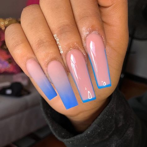 Baby Blue Nails With Glitter, Powder Blue Nails, Nails Black Women, Ambre Nails, Blue Christmas Nails, Faded Nails, Blue Ombre Nails, Blue Coffin Nails, Unghie Sfumate