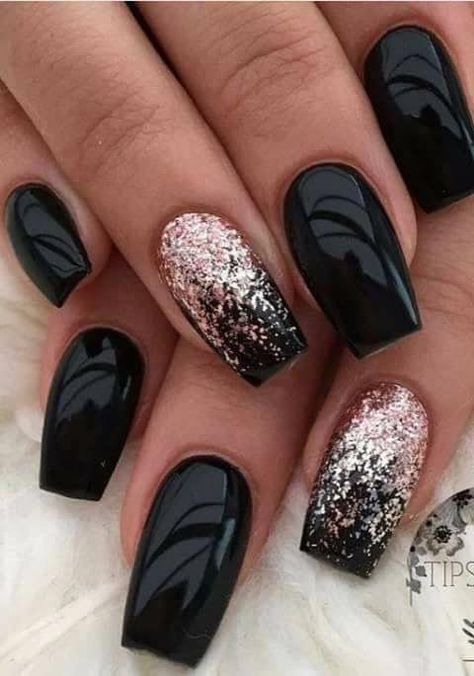 Nails for fall😍 inspiring nail designs that are perfect for Thanksgiving LOVE! #nailart #nailideas #nails #naildesignsfall Black Nails With Glitter, Nails With Glitter, Black Coffin Nails, Gold Nail Designs, Matte Black Nails, Black Acrylic Nails, Nail Design Inspiration, Gold Nail, Black Nail Designs