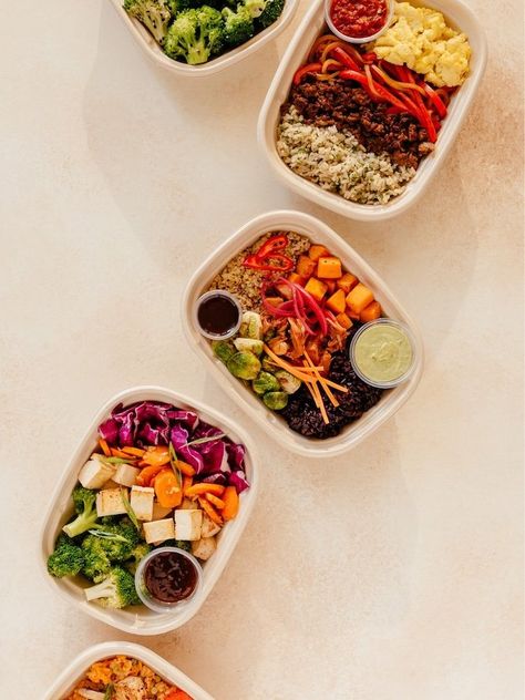 7 Best Organic Meal Delivery Services For Healthy Food — The Good Trade Healthy Food Packaging, Healthy Food Branding, Healthy Food Photography, Waste Reduction, Nutrition Drinks, Healthy Bowls, Healthy Food Delivery, Low Waste, Kitchen Waste