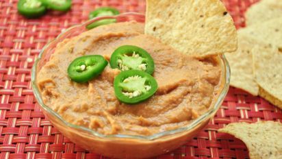 Frito Lay Bean Dip Recipe, Frito Bean Dip, Frito Bean Dip Recipe, Frito Lay Bean Dip, Bean Dip Recipe, Nacho Fries, Best Dip Recipes, Bean Dip Recipes, Dill Dip