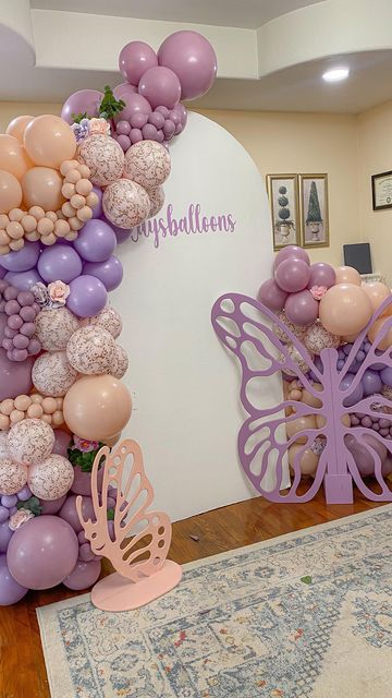 Butterfly Balloon Decorations, Butterfly Balloon Arch, Butterfly Balloon Garland, Butterfly Backdrop, Butterfly Birthday Party Decorations, Butterfly Themed Birthday Party, Baby Shower Balloon Arch, Butterfly Balloons, Butterfly Birthday Party