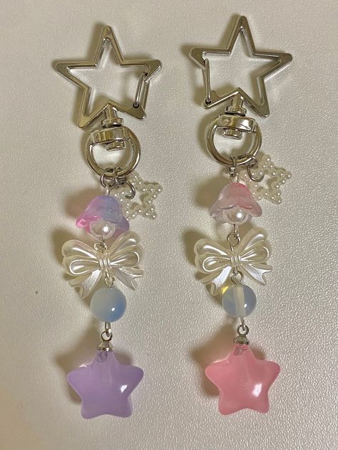 blue and pink star keychains in different shades!! 🫧make sure to not tug on the charm aggressively, or have near water 💗packaged with love and care 🏙️orders over $25 get a random freebie!! Cute Star Accessories, Pink And Blue Accessories, Blue Pink Purple Aesthetic, Purple Aesthetic Y2k, Y2k Packaging, Purple Aesthetic Cute, Pink Purple Aesthetic, Y2k Keychain, Star Keychain