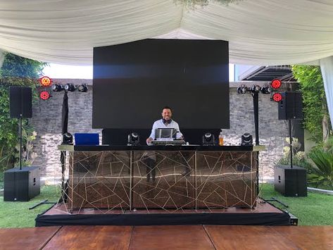 Dj Booth Ideas, Wedding Dj Setup, Dj Ideas, Dj Stand, Dj Room, Dj Stage, Dj Setup, Dj Set, Rave Party