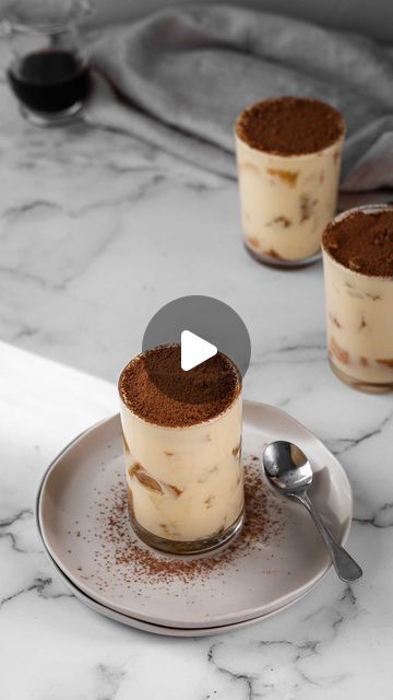 Low Carb Tiramisu, Almond Flour Baking, Tiramisu Cups, Monkfruit Sweetener, Coffee Extract, Unsweetened Cocoa Powder, Square Pan, Almond Extract, Mascarpone Cheese