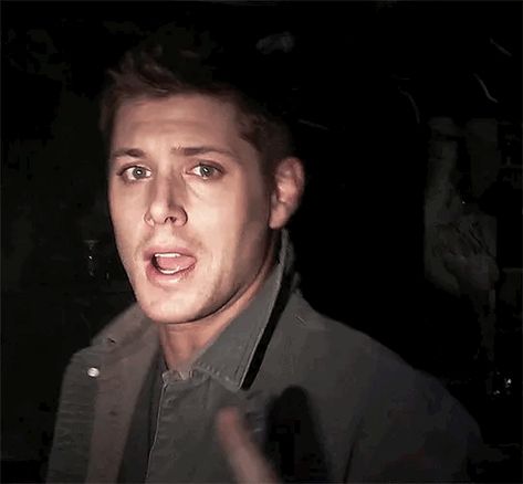 Jensen Ackles Gif, Dean Gif, Do Gif, Spn Aesthetic, Eric Kripke, Farmer Boy, Spn Dr, Supernatural Gifs, Young Leonardo Dicaprio