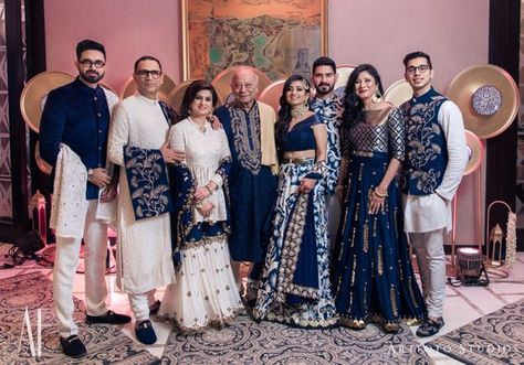 11 Families Who Coordinated Their Outfits To Perfection For The Big Day! Indian Wedding Outfits For Grooms Mom, Wedding Twinning Outfits, Family Twining Dress Indian, Family Wedding Matching Outfits, Groom Family Dress Code, Twining Outfits For Family Indian, Engagement Dress Theme For Family, Matching Family Outfits For Diwali, Groom Family Indian Wedding Outfits