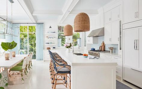 White Trestle Dining Table with White and Green Bamboo Chairs - Cottage - Kitchen Kara Miller Interiors, Coastal Craftsman, Beach Kitchen, Blue Backsplash, Alys Beach, Morning Room, Bamboo Chair, Beautiful Home Designs, Trestle Dining Tables