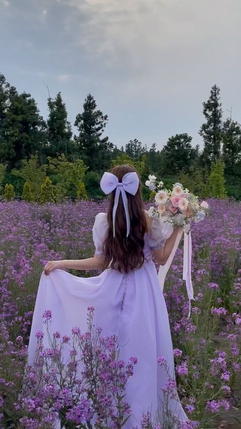 Purple Dress Photoshoot Ideas, Lavender Aesthetic Dress, Jadecore Outfits, Pretty Poses For Pictures, Purple Aesthetic Dress, Girly Pictures Instagram, Aesthetic Girly Pics, Purple Cottagecore Dress, Purple Princess Aesthetic