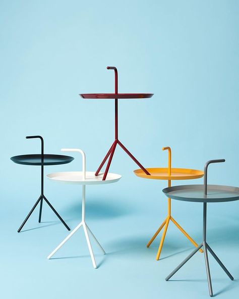 HAY su Instagram: "Available in a range of vibrant colours, DLM’s handy portable design means it can easily be carried around the house, adding fun and…" Classic Coffee Table, Traditional Coffee Table, Don't Leave Me, Hay Design, Glassware Kitchen, Italian Decor, Dont Leave Me, Missoni Home, Side Coffee Table