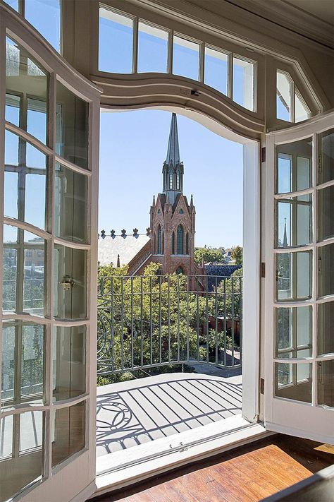 New Orleans Apartment, Family Room Windows, Penthouse Living, Louisiana Travel, Apartment Goals, New Orleans Homes, True Homes, Penthouse Apartment, St Charles