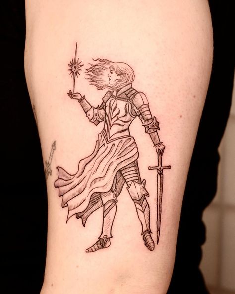 Stellar Knight ✨ One of my older designs, finally on skin! Thank you so much Jorja for getting this piece during my Melbourne visit ☺️ #medievaltattoo #middleagestyle #goldcoasttattoo #brisbanetattoo #medievaltapestry #knight #medievalprincess #ladyknight #lotrtattoo #lotrart #elven #emiscape #bg3 #cosplay #highfantasy #fantasy #darkfantasy #etching #renfaire Lady Of The Lake Tattoo, Fantasy Backyard, Elven Tattoo, Tog Tattoo, Empowerment Tattoo, Brisbane Tattoo, Liberty Tattoo, Lake Tattoo, Lotr Tattoo