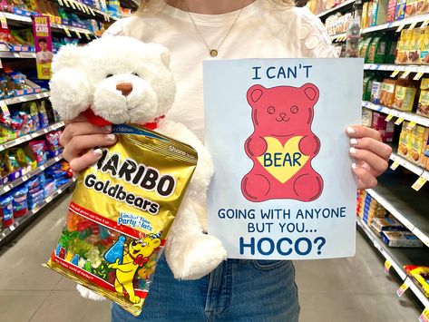 Gummy Bear Promposal, Roses Are Red Promposal, Dr Pepper Homecoming Proposal, Spring Fling Proposal Ideas, Winfo Proposals Ideas, Homecoming Posters Proposal, Simple Promposal, Prom Posters Proposal, Dance Proposal Ideas