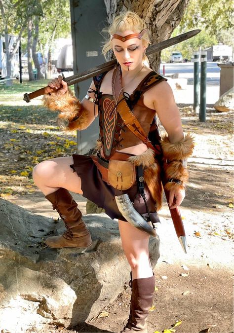 Barbarian Outfit, Gif, On Twitter, Twitter