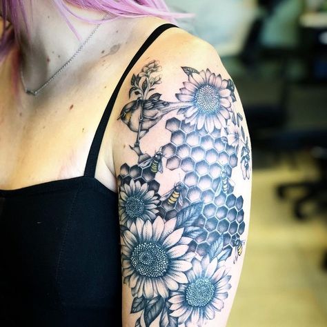 Black And White Honeycomb Tattoo, 3d Honeycomb Tattoo, Color Tattoos For Women Leg, Negative Space Honeycomb Tattoo, Flower And Bee Tattoo Half Sleeves, Honeycomb Background Tattoo, Honey Comb And Flower Tattoo Sleeve, Bee Hive Tattoo Sleeve, Honey Comb Floral Tattoo