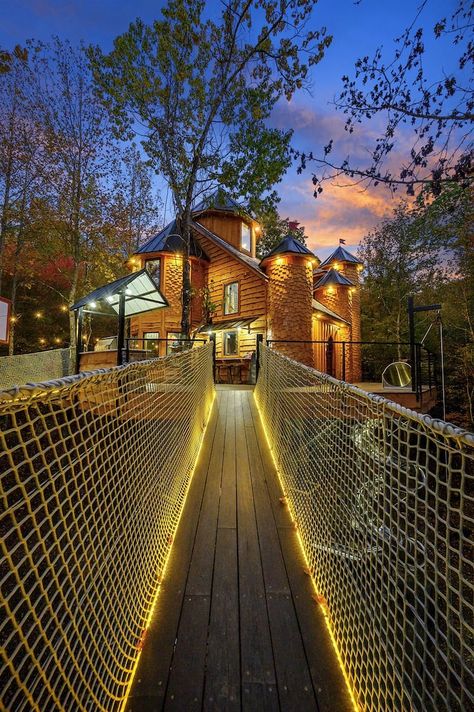 Treetopia Treehouse!Waterfall!3Story Slide!Outdoor - Cabins for Rent in Broken Bow, Oklahoma, United States - Airbnb Oklahoma Homes, Hobbit Home, Writers Retreat, Broken Bow Oklahoma, Eco Cabin, Swinging Bridge, Summit Homes, Secluded Cabin, Water Tube