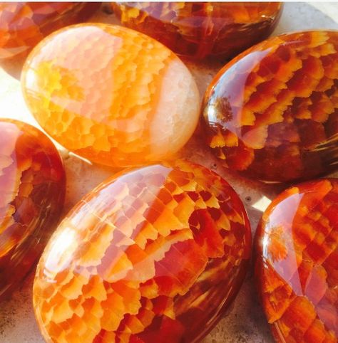 Agate Aesthetic, Spell Candles, Crystal Power, Witchcraft Supplies, The Witches, Cool Rocks, Rare Stone, Beautiful Rocks, Fire Agate