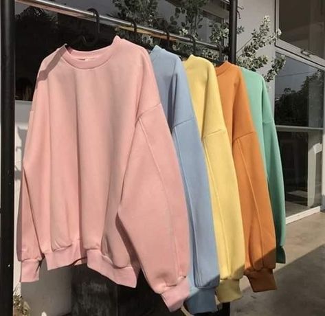 Pastel Sweatshirt, Plain Sweatshirt, Stylish Hoodies, Love Me More, Sweatshirt For Women, Fashion Attire, Girls Fashion Clothes, Teenage Fashion Outfits, Korean Outfits